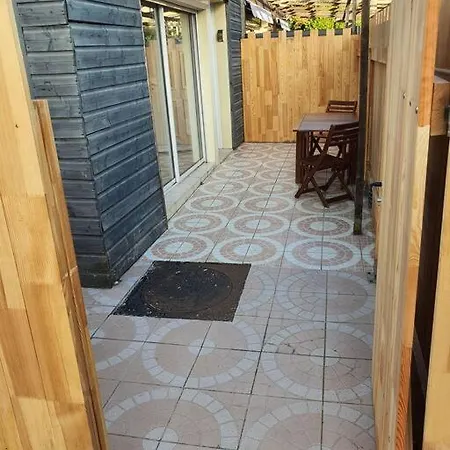 Maison Avec Jacuzzi Privatif Et Terrasse N'1 Hébergement de vacances *